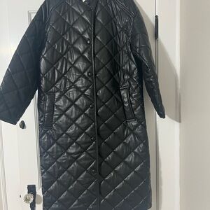 Zara faux leather quilted jacket. Side pockets and buttons. Collarless. SIZE L